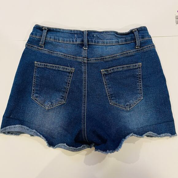 California Vintage Denim Shorts Juniors 9 Blue Jean Low Rise Distressed Cuffed. - Picture 2 of 3